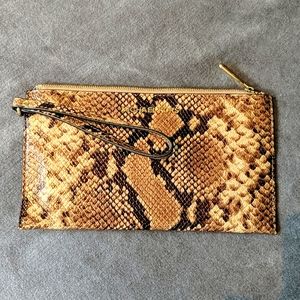 Michael Kors Jet Set Wristlet